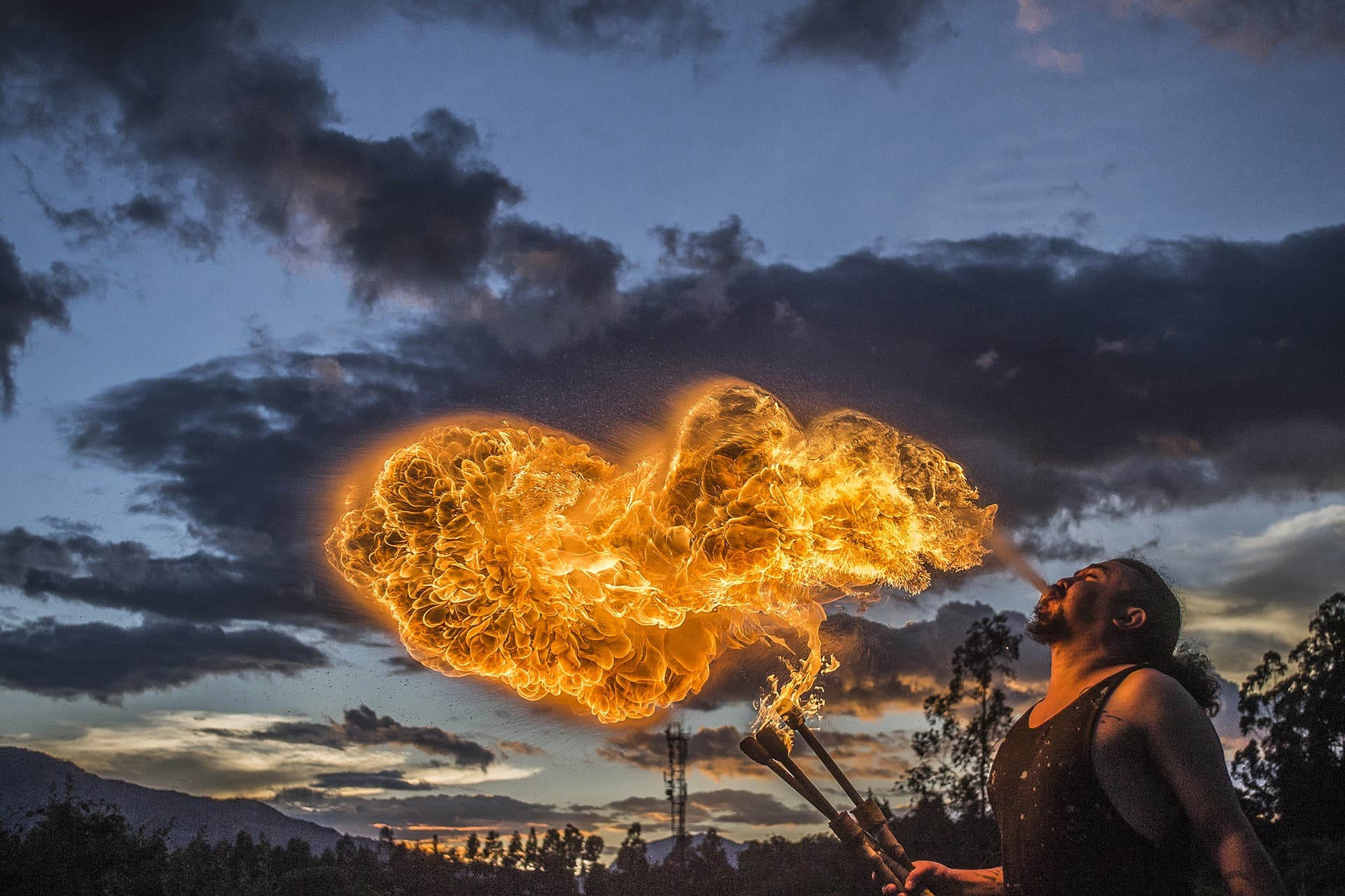 🤹♂️Simplifying SD-WAN Deployment using Nepean Network's Zero-Touch Provisioning with Juggler ✊