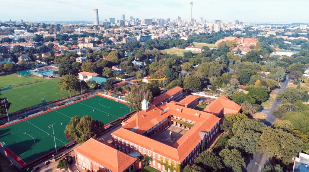 💡Bidirectional Optics | Cost-Effective Resilient Internet for King Edward School🫅